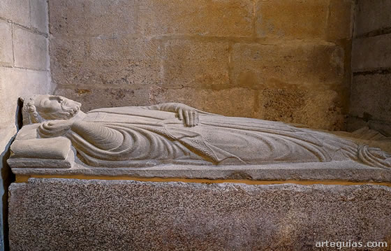 Sarc&oacute;fago de Fernando II en el Pante&oacute;n