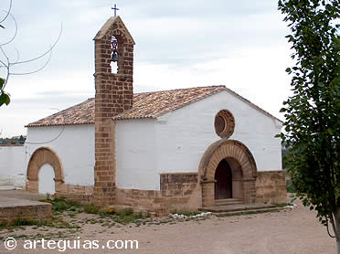 Ermita de Santiago de Sari&ntilde;ena. Capital de Los Monegros