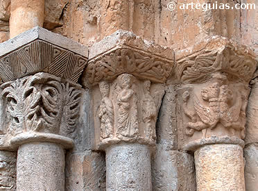 Capiteles de la iglesia de Arcos