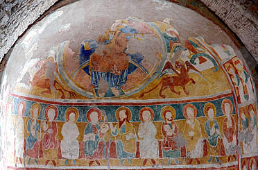 Detalle de las pinturas murales de Fontclara