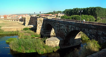 Puente de Hospital de &Oacute;rbigo