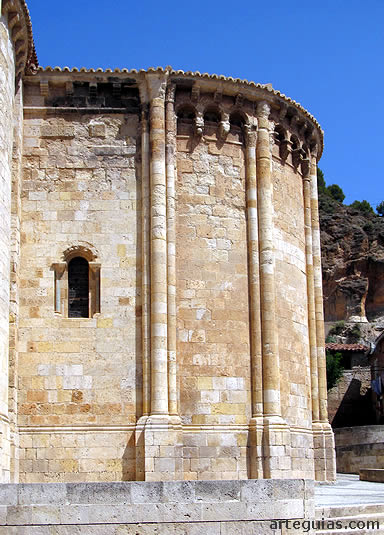 &Aacute;bside de la iglesia rom&aacute;nica de San Miguel, Daroca