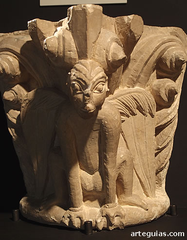 Capitel rom&aacute;nico. Museo de Burgos