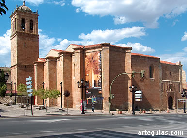 La concatedral de San Pedro es un conjunto b&aacute;sicamente del siglo XVI