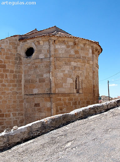 Cuevas de Provanco: &aacute;bside