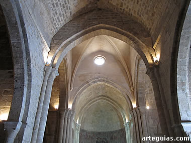 Interior de la iglesia de San Miguel