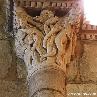 Capitel con el Pecado Original