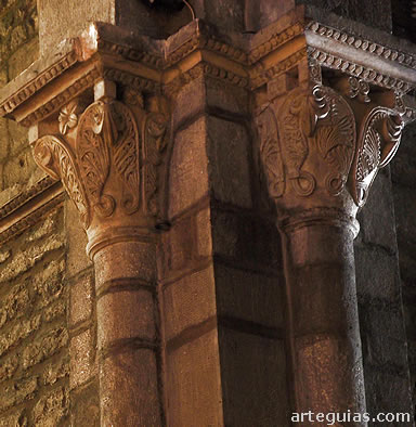 Columnas de los arcos torales del crucero