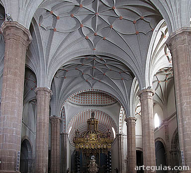 Interior de la iglesia de Santa Mar&iacute;a