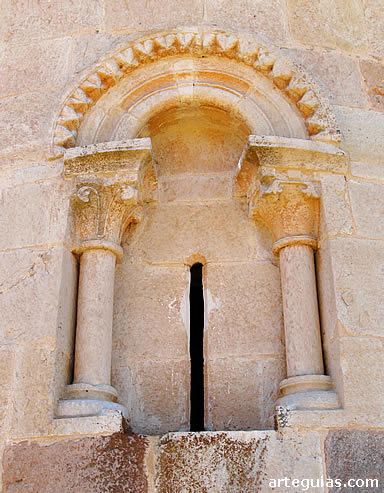 Ventanal del &aacute;bside