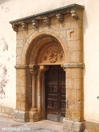 Portada de la Ermita de Garray