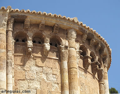 Coronaci&oacute;n del &aacute;bside de San Miguel