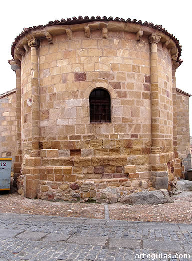 &Aacute;bside. Iglesia de San Esteban