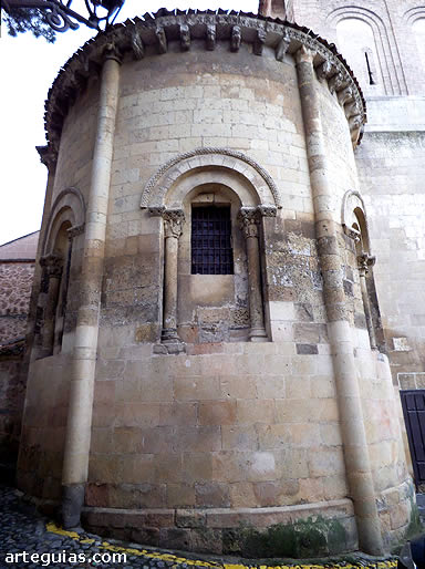 &Aacute;bside de la iglesia de San Sebasti&aacute;n (Segovia)