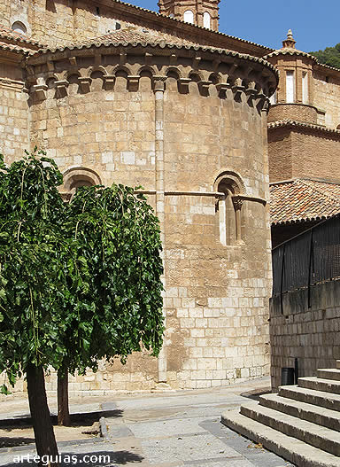 Santa Mar&iacute;a de los Corporales: &aacute;bside