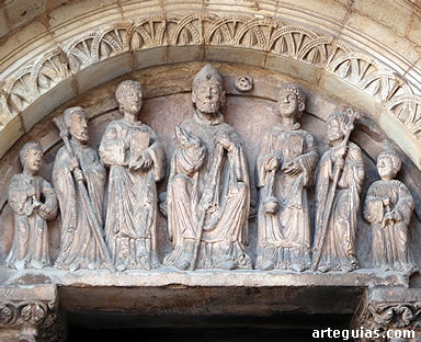 Timpano de la puerta de San Juan de Rabanera que procede de la de San Nicol&aacute;s