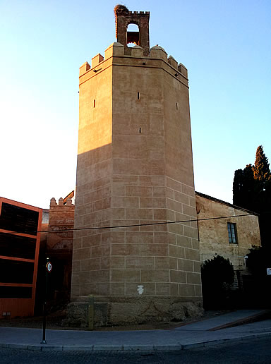 Torre de Espantaperros de la alcazaba de Badajoz