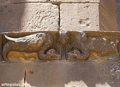 Dragones enfrentados