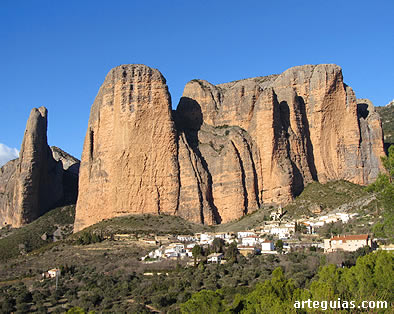Mallos de Riglos