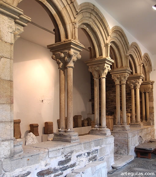 Sala capitular. Claustro del antiguo Convento de San Francisco