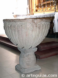 Pila bautismal. Iglesia de Campo Real, Madrid