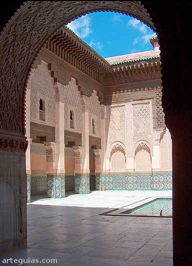 El Patio de Abluciones de este monumento es de lo m&aacute;s bello que se puede admirar en la ciudad de Marrakech