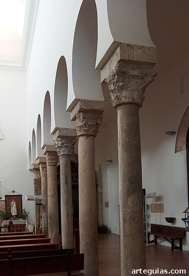 Arquer&iacute;a de la antigua mezquita