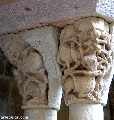 Capiteles de temática zoomorfa. Claustro del Monasterio de Aguilar de Campoo