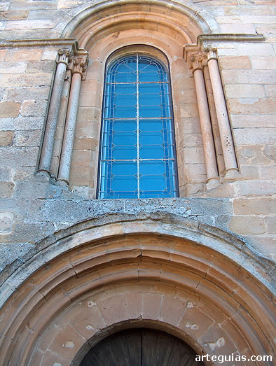 Ventanal de la fachada occidental