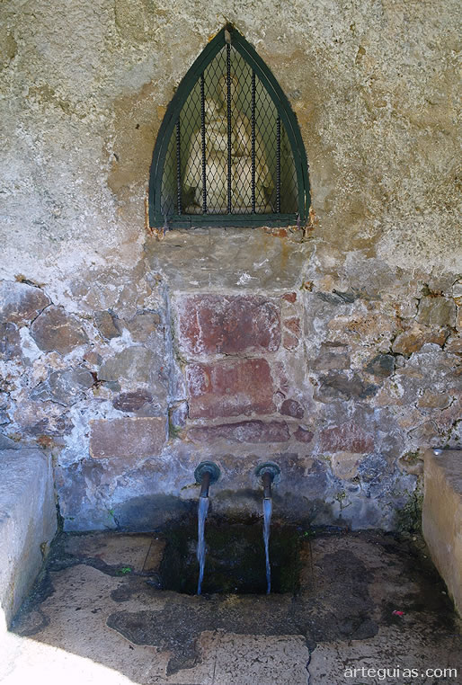 La Fuente Santa del Monasterio de Valvanera