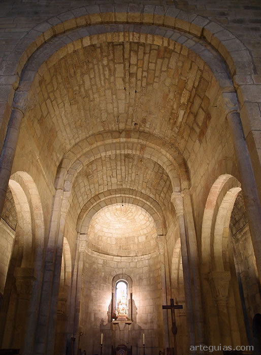 Iglesia románica del monasterio