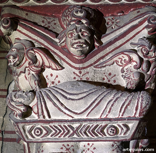 Capitel rom&aacute;nico