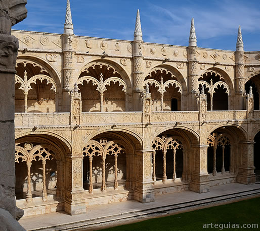 Claustro del Monasterio de los Jer&oacute;nimos de Bel&eacute;m de Lisboa