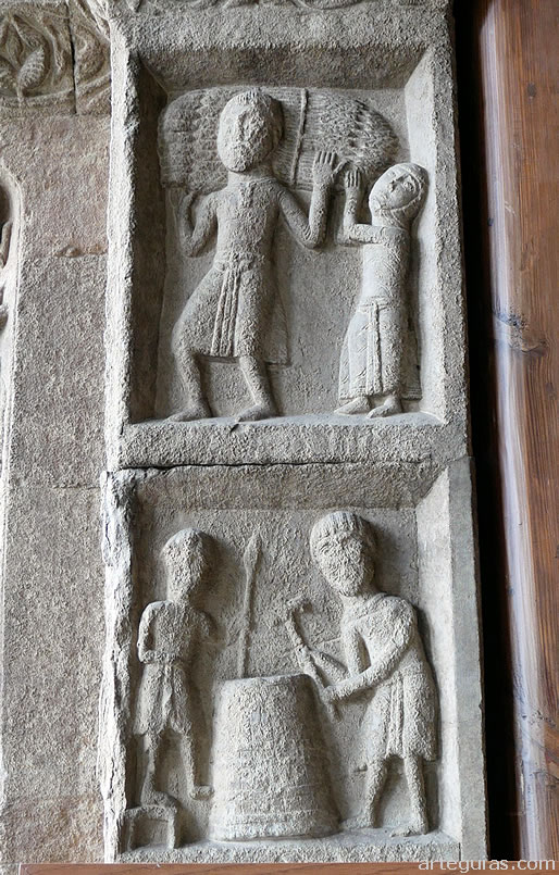 Dos de los meses del mensario de la iglesia de Ripoll