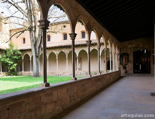 Claustro g&oacute;tico de Sant Joan de les Abadesses
