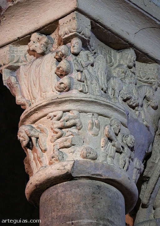 Ota cara del mismo capitel anterior