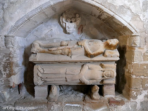 La iglesia del Monasterio de Vallbona de les Monges guarda numerosos sarc&oacute;fagos