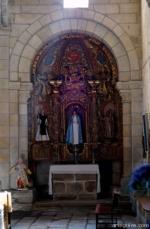 Monasterio de Xunqueira de Espadañedo: absidiolo meridional