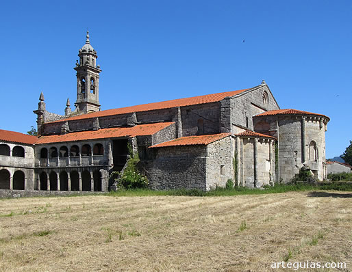 Monasterio de Xunqueira de Espadañedo desde el sureste