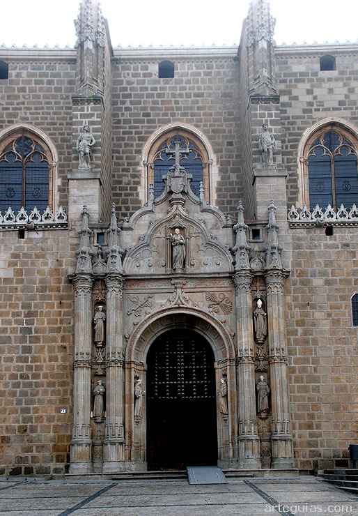 Puerta norte. Iglesia del Monasterio de San Juan de los Reyes de Toledo