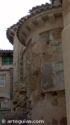 Exterior de la cabecera