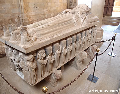 Sepulcro de Do&ntilde;a Urraca