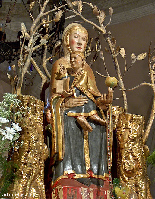 Virgen de Valvanera