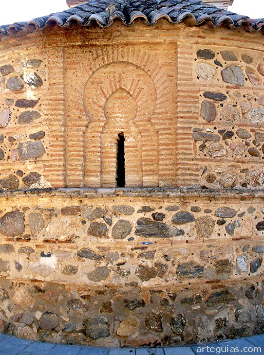 Centro del &aacute;bside de la ermita