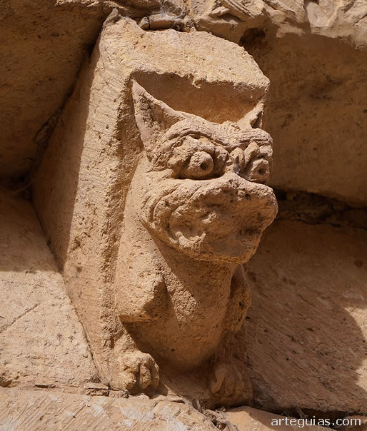 &iquest;canecillo de drag&oacute;n?