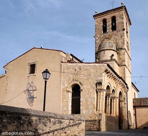 Iglesia de Santiago de Bernuy de Porreros