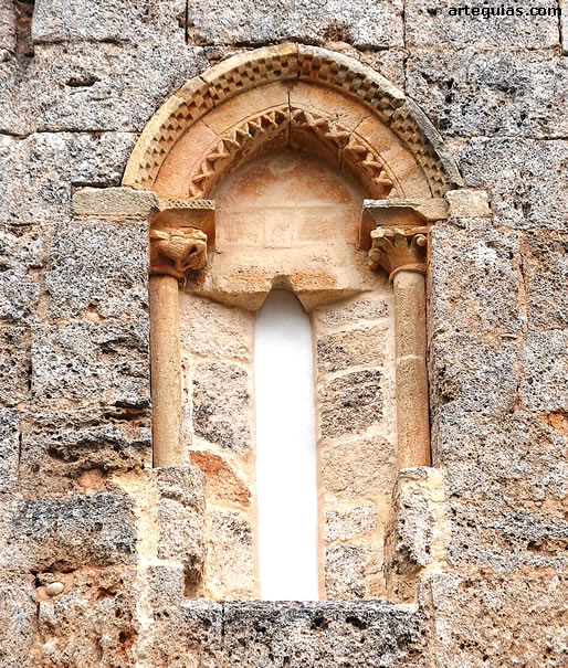 Ventanal del imafronte