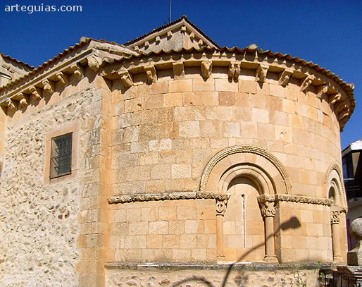 Cabecera de la iglesia rom&aacute;nica de Cerezo de Arriba