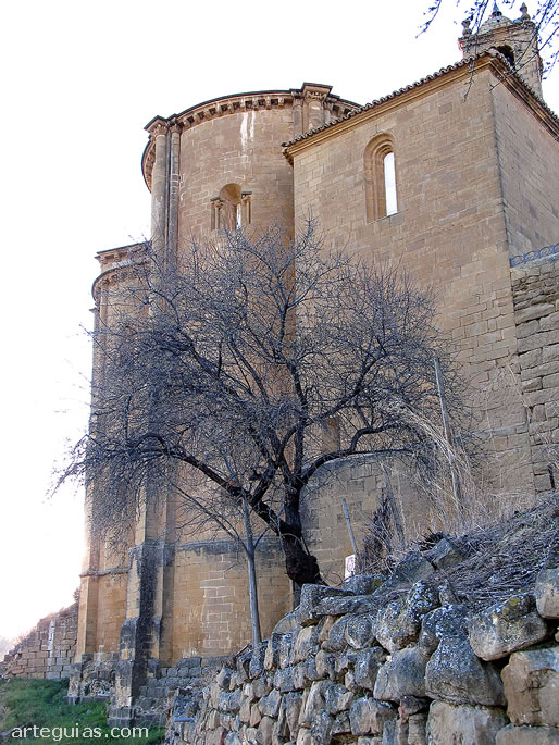 La iglesia de Murillo de G&aacute;llego desde el sureste
