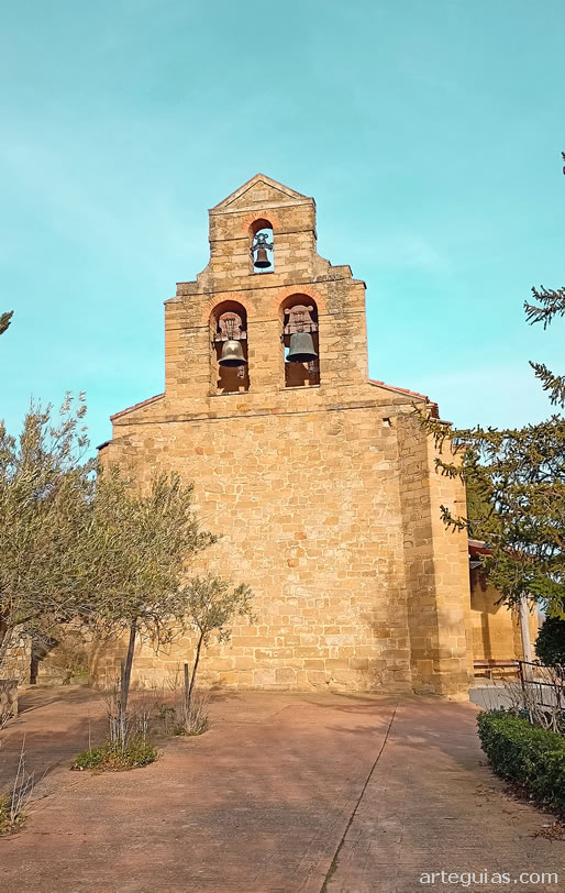Iglesia de Och&aacute;nduri: espada&ntilde;a
